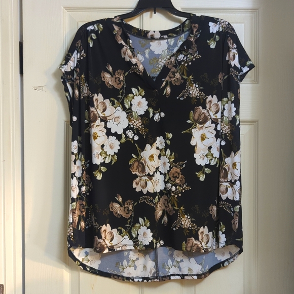 EUC White Birch Top - Large - Picture 2 of 9